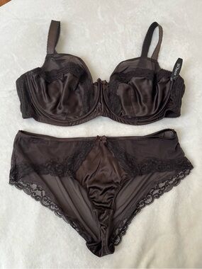 Adore Me Satin & Lace Brown Underwire Bra and Bottom Set